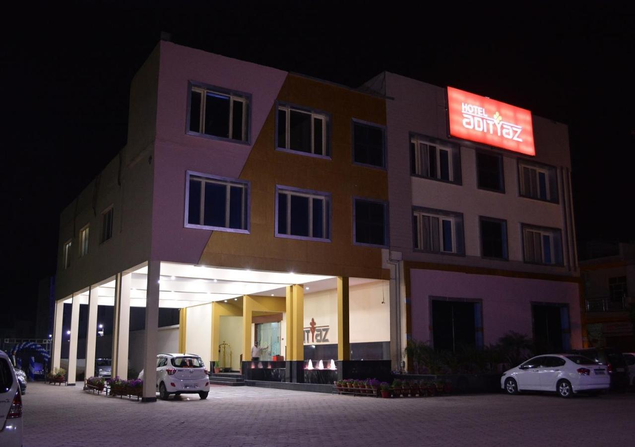 Hotel Adityaz Gwalior Εξωτερικό φωτογραφία